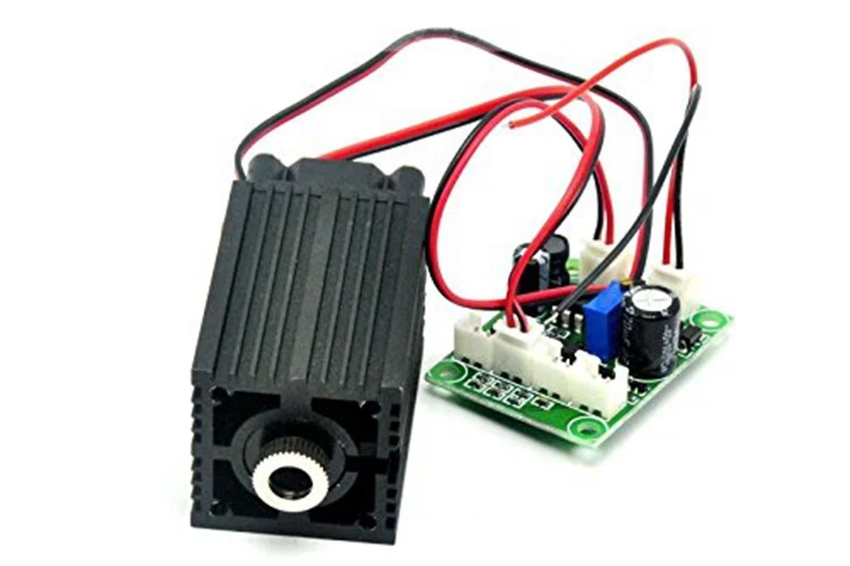 sunshine-electronics 12V 532nm Grünes Hochleistungs-Punkt-Laser-Modul 100mw TTL 0-30K HZ + Adapter