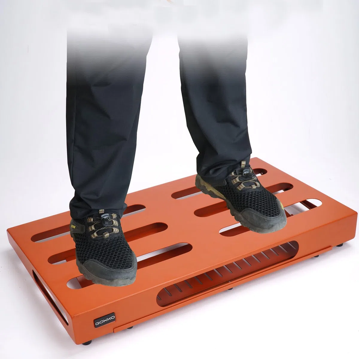 GOKKO Gitarren-Pedalboard, 56 x 31,5 cm, mit Netzteilhalterung, inklusive Tragetasche und Montagebändern (Orange, GKS-22OR)