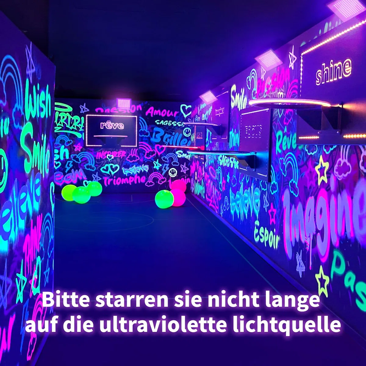 100W LED UV Schwarzlicht Strahler, IP66 Wasserdicht, 395-400nm UV-Lampe mit Schalter,Schwarzlichtlampe, für Bühne, Bar, Halloween, Neon Party & Körperbemalung (2 stücke)