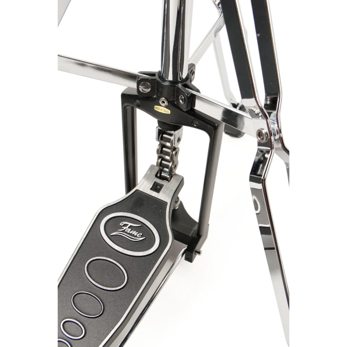 Fame HH7000 HiHat-Ständer, Leichtbauweise, Einzelkettenantrieb, Doppelverstrebung, Ergonomische Trittplatte, Inklusive HiHat-Clutch, Ideal für Kleine Gigs, E-Drum Sets